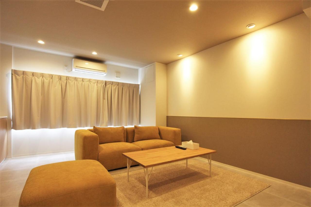 Sekai Hotel Nishikujyo Ōsaka Extérieur photo